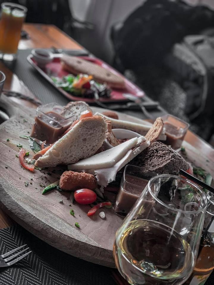 Hotel Restaurant De Buizerd Langedijk Εξωτερικό φωτογραφία